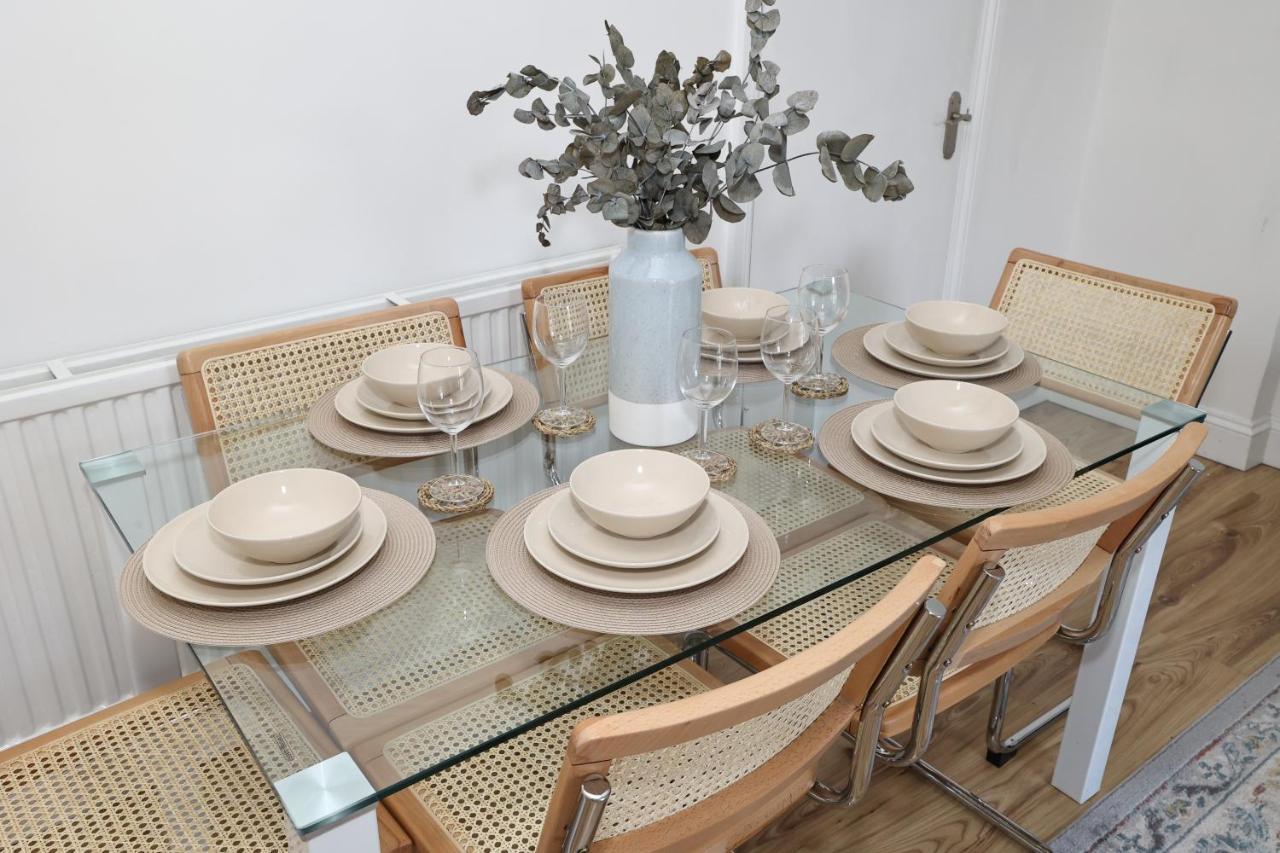 Stay In Islington In Style 3Bdr Apt Nr Upper St London Exterior photo
